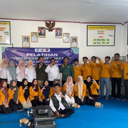 Lewat Program Desa Cerdas, Simpang Tiga Dorong Pemuda Jadi Konten Kreator Berdaya Saing